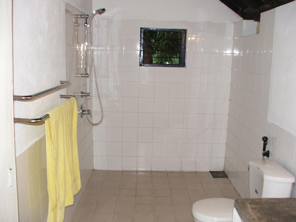 15Lmd Villa In Front Of The Lagoon Batticaloa Δωμάτιο φωτογραφία
